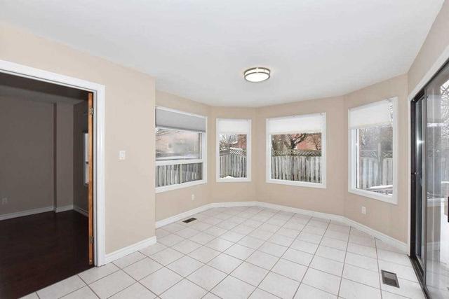 526 Grove St E, House detached with 4 bedrooms, 4 bathrooms and 6 parking in Barrie ON | Image 6