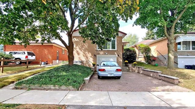 20 Hinton Rd, House detached with 3 bedrooms, 2 bathrooms and 3 parking in Toronto ON | Image 12