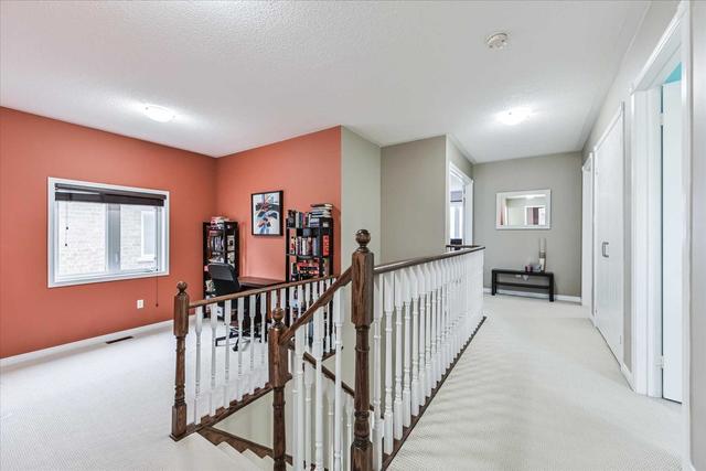 1388 Tall Pine Crt, House detached with 4 bedrooms, 3 bathrooms and 6 parking in Oshawa ON | Image 10