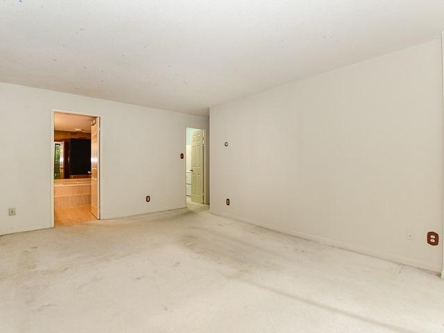 ter 10 - 278 Bloor St E, Condo with 3 bedrooms, 2 bathrooms and 1 parking in Toronto ON | Image 15
