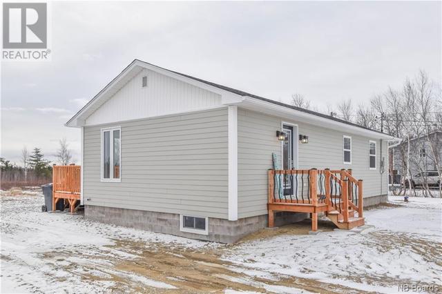 4906 - 11 Route, House detached with 2 bedrooms, 1 bathrooms and null parking in Tracadie NB | Image 9