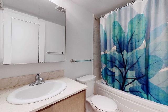 1002 - 20 Blue Jays Way, Condo with 1 bedrooms, 1 bathrooms and 0 parking in Toronto ON | Image 7
