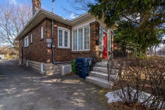 193 Royal York Rd, House detached with 1 bedrooms, 2 bathrooms and 3 parking in Toronto ON | Image 16