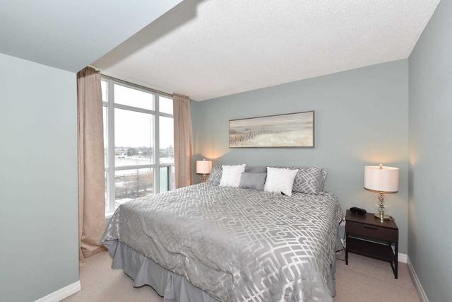 506 - 1600 Charles St, Condo with 1 bedrooms, 1 bathrooms and 1 parking in Whitby ON | Image 2