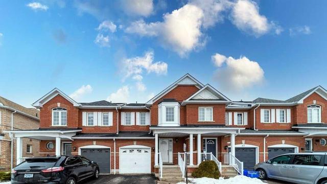 69 Rich Cres, House attached with 3 bedrooms, 3 bathrooms and 2 parking in Whitby ON | Image 1