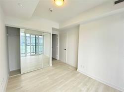 s808 - 180 Mill St, Condo with 3 bedrooms, 2 bathrooms and 1 parking in Toronto ON | Image 4