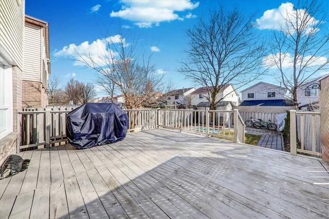 1468 Anton Sq, House semidetached with 3 bedrooms, 3 bathrooms and 4 parking in Pickering ON | Image 25