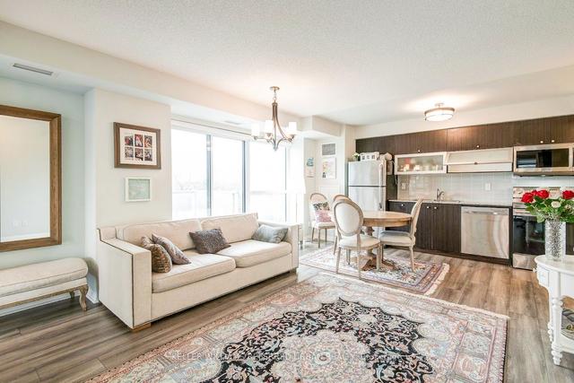 214 - 275 Yorkland Rd, Condo with 2 bedrooms, 2 bathrooms and 1 parking in Toronto ON | Image 1