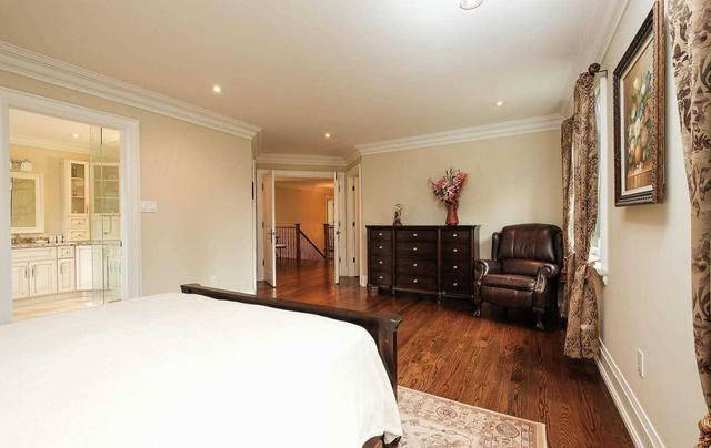 23 Galsworthy Dr, House detached with 4 bedrooms, 6 bathrooms and 6 parking in Markham ON | Image 11