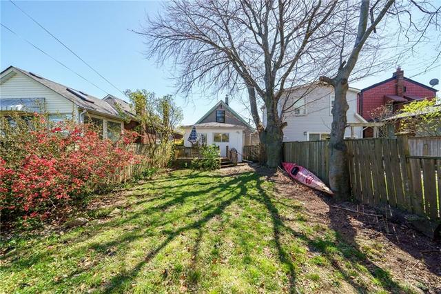 155 Garside Avenue N, House detached with 3 bedrooms, 1 bathrooms and null parking in Hamilton ON | Image 36