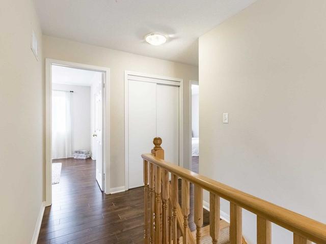 930 Lancaster Blvd, House detached with 4 bedrooms, 3 bathrooms and 3 parking in Milton ON | Image 18
