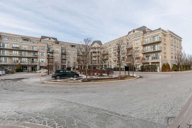 225 - 180 John West Way, Condo with 2 bedrooms, 2 bathrooms and 1 parking in Aurora ON | Image 16