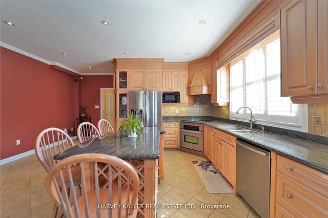 72 Branstone Rd, House detached with 4 bedrooms, 4 bathrooms and 6 parking in Toronto ON | Image 9