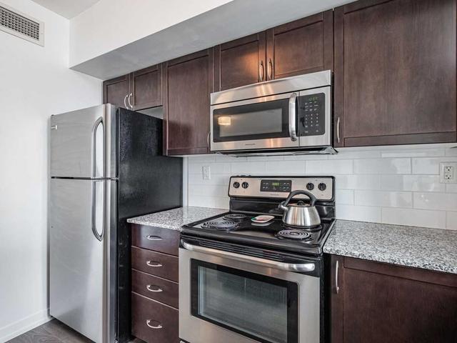 822 - 816 Lansdowne Ave, Condo with 2 bedrooms, 2 bathrooms and 1 parking in Toronto ON | Image 4