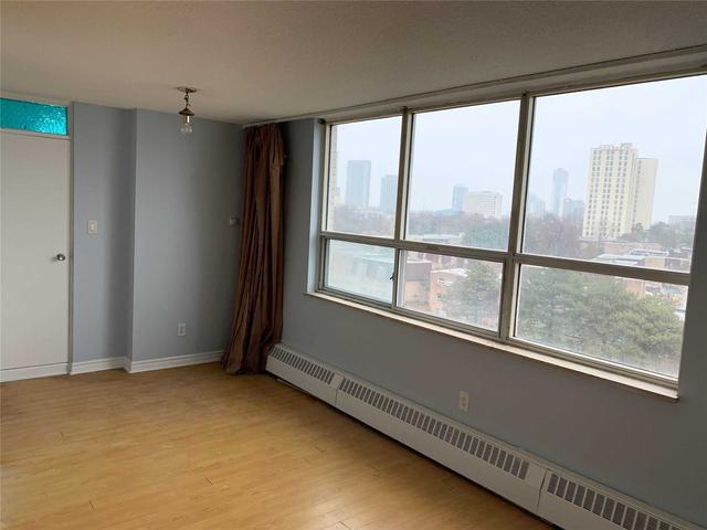 901 - 5 Parkway Forest Dr, Condo with 3 bedrooms, 2 bathrooms and 1 parking in Toronto ON | Image 19