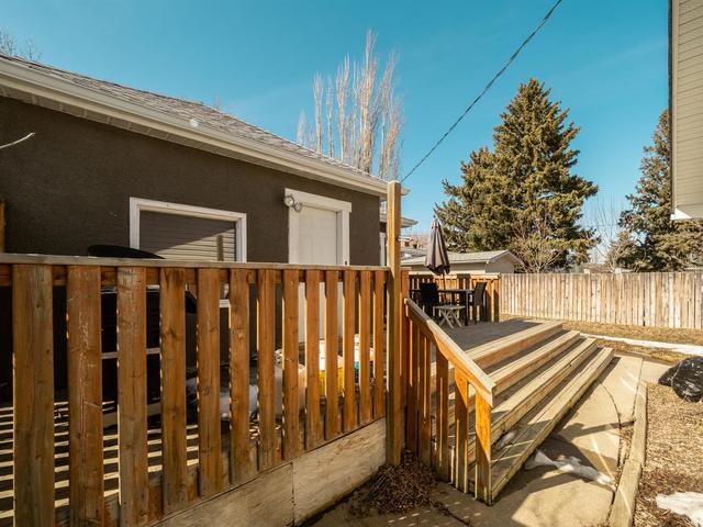 2217 17 Street, House detached with 2 bedrooms, 1 bathrooms and 4 parking in Lethbridge County AB | Image 32