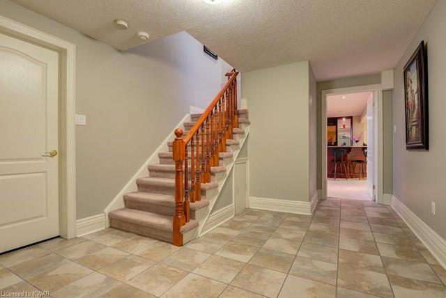 215 Black Maple Court, House detached with 5 bedrooms, 3 bathrooms and 6 parking in Kitchener ON | Image 36