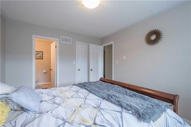 4043 Gunby Cres, House attached with 3 bedrooms, 3 bathrooms and 1 parking in Burlington ON | Image 13