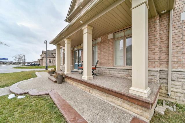 17 Jevins Clse, House detached with 4 bedrooms, 5 bathrooms and 6 parking in Brampton ON | Image 26
