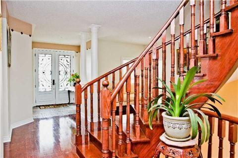 6849 Johnson Wagon Cres, House detached with 4 bedrooms, 5 bathrooms and 4 parking in Mississauga ON | Image 5