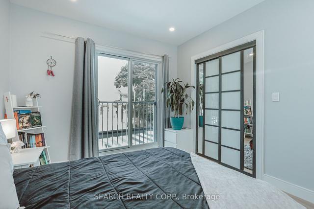 204 Prescott Ave, House detached with 3 bedrooms, 3 bathrooms and 1 parking in Toronto ON | Image 13