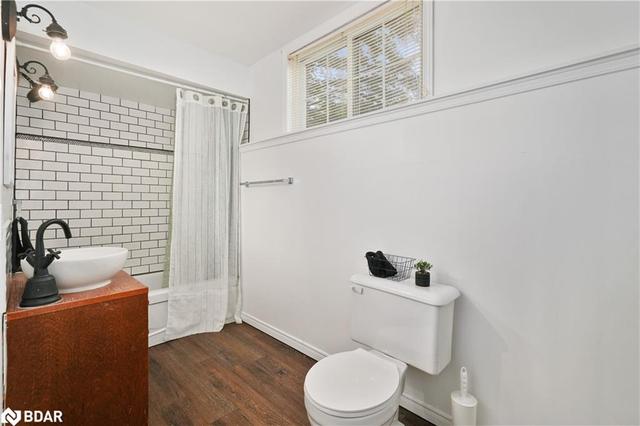 775-777 Moira Street, House detached with 4 bedrooms, 2 bathrooms and 24 parking in Belleville ON | Image 14