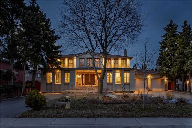 27 Dorwood Crt, House detached with 4 bedrooms, 5 bathrooms and 20 parking in Vaughan ON | Image 1