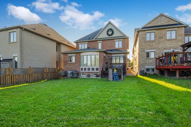 8 Arrowpoint Dr, House detached with 4 bedrooms, 4 bathrooms and 8 parking in Brampton ON | Image 28
