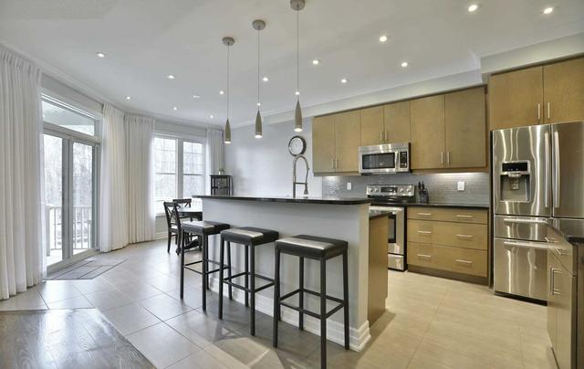 118 Forbes Terr, House detached with 4 bedrooms, 5 bathrooms and 4 parking in Milton ON | Image 4