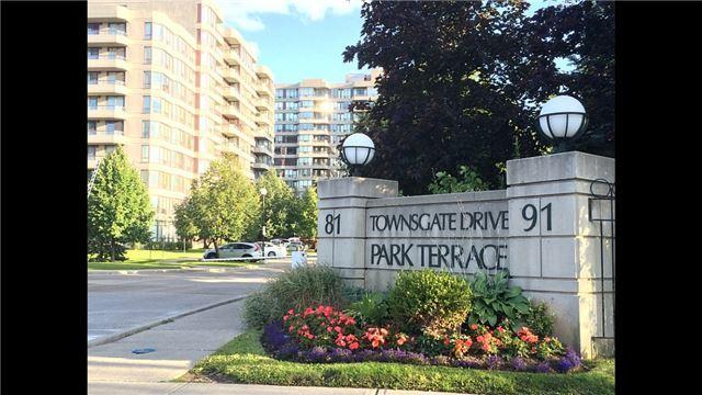1012 - 91 Townsgate Dr W, Condo with 2 bedrooms, 1 bathrooms and 2 parking in Vaughan ON | Image 1