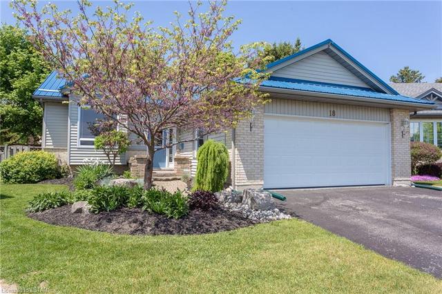 18 Kyle Court, House detached with 4 bedrooms, 3 bathrooms and null parking in Aylmer ON | Image 1