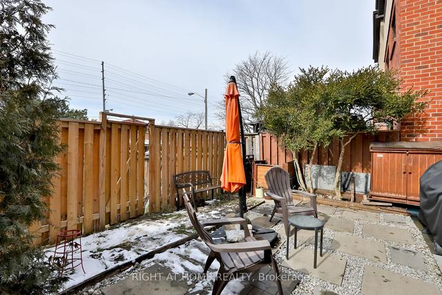 9 Peach Tree Path, Townhouse with 3 bedrooms, 3 bathrooms and 2 parking in Toronto ON | Image 22