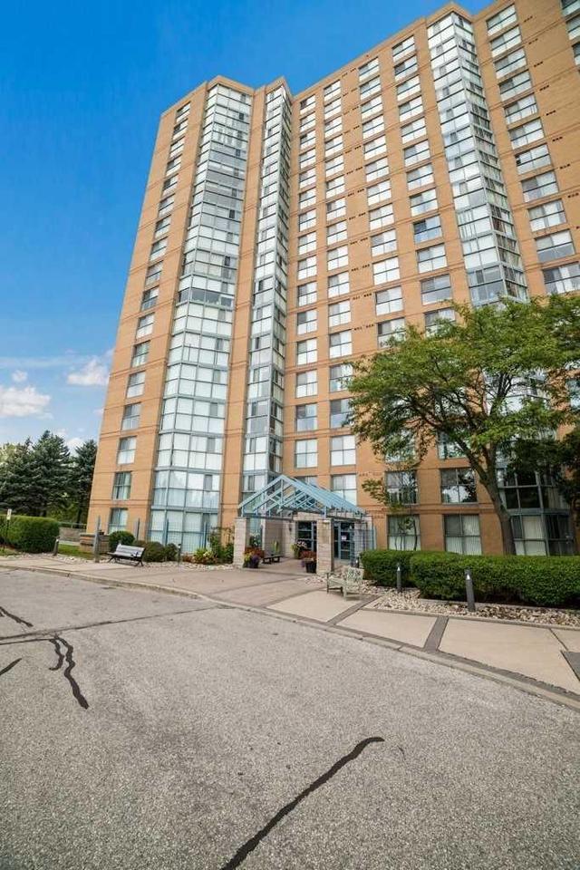407 - 90 Dale Ave, Condo with 2 bedrooms, 2 bathrooms and 1 parking in Toronto ON | Image 3