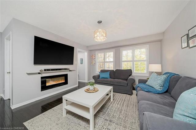 104 Onley Lane, House attached with 3 bedrooms, 2 bathrooms and 3 parking in Milton ON | Image 7