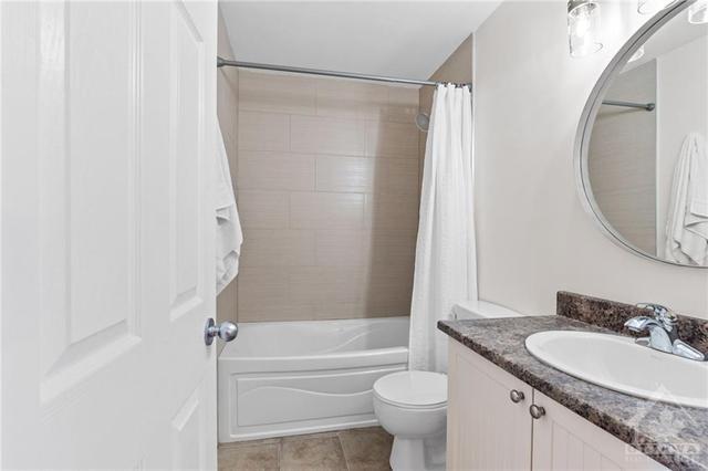 4435 Goldeneye Way, Townhouse with 3 bedrooms, 3 bathrooms and 3 parking in Ottawa ON | Image 23