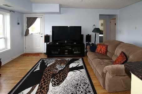 224 - 60 Mendelssohn St, Condo with 3 bedrooms, 2 bathrooms and 1 parking in Toronto ON | Image 6