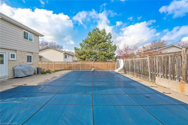 31 Kimbermount Drive, House detached with 4 bedrooms, 2 bathrooms and 4 parking in St. Catharines ON | Image 37