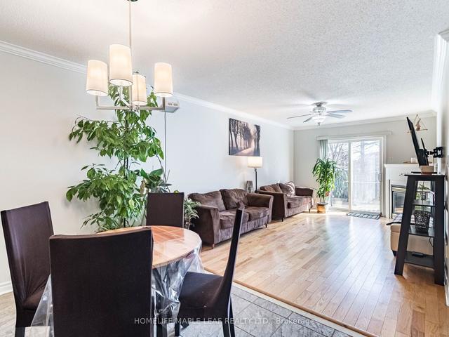 8 - 350 Lakebreeze Dr, Townhouse with 2 bedrooms, 2 bathrooms and 2 parking in Clarington ON | Image 5