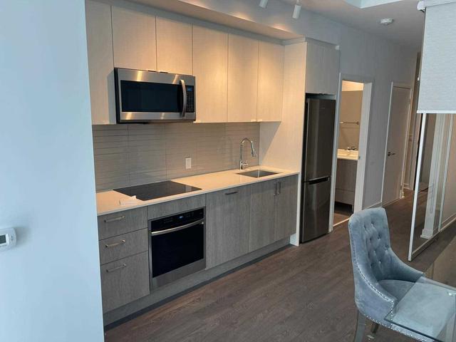 3211 - 1926 Lakeshore Blvd W, Condo with 2 bedrooms, 2 bathrooms and 1 parking in Toronto ON | Image 25