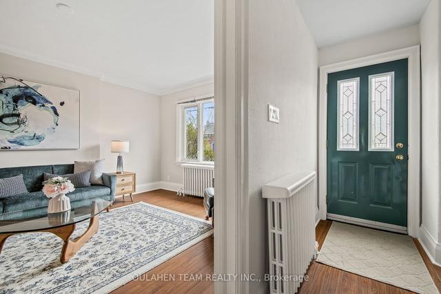 526 Broadway Ave, House semidetached with 3 bedrooms, 2 bathrooms and 1 parking in Toronto ON | Image 23