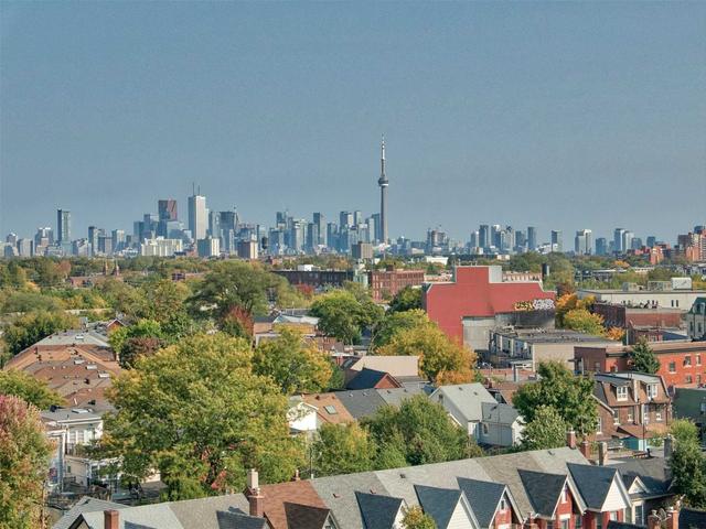 940 - 60 Heintzman St, Condo with 2 bedrooms, 1 bathrooms and 1 parking in Toronto ON | Image 9