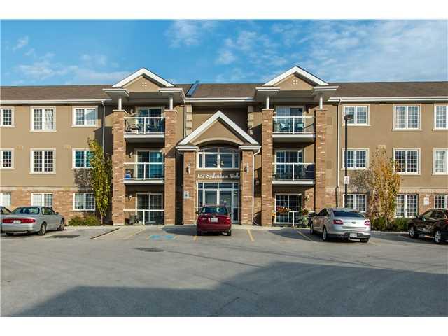 10 - 137 Sydenham Wl, Condo with 2 bedrooms, 1 bathrooms and NaN parking in Barrie ON | Image 2