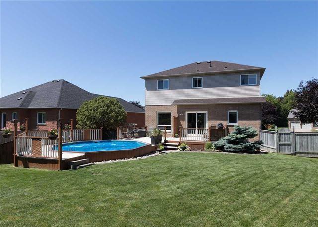 861 Wildflower Crt, House detached with 3 bedrooms, 4 bathrooms and 4 parking in Oshawa ON | Image 19