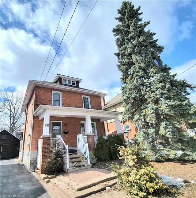 292 Bleecker Avenue, House detached with 4 bedrooms, 2 bathrooms and 4 parking in Belleville ON | Image 1