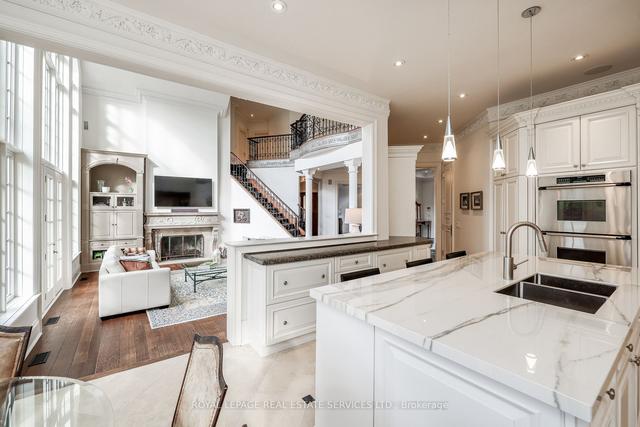 17 Bayview Ridge, House detached with 7 bedrooms, 7 bathrooms and 8 parking in Toronto ON | Image 29