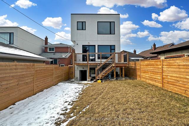 41 Snider Ave, House detached with 4 bedrooms, 5 bathrooms and 3 parking in Toronto ON | Image 35