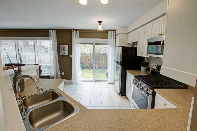4049 Gunby Cres, House attached with 3 bedrooms, 3 bathrooms and 2 parking in Burlington ON | Image 8