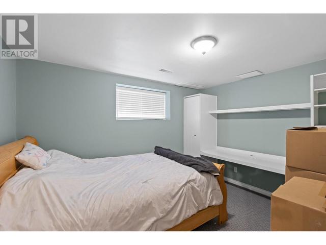 384 Klassen Road, House detached with 5 bedrooms, 3 bathrooms and 4 parking in Kelowna BC | Image 26
