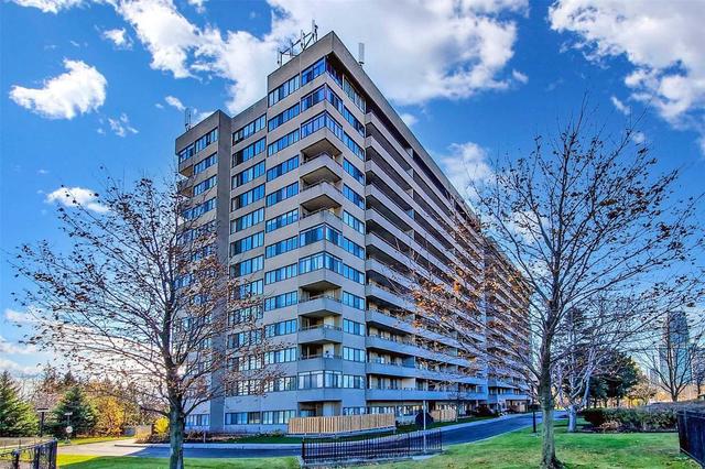 1007 - 1300 Mississauga Valley Blvd, Condo with 3 bedrooms, 2 bathrooms and 1 parking in Mississauga ON | Image 12