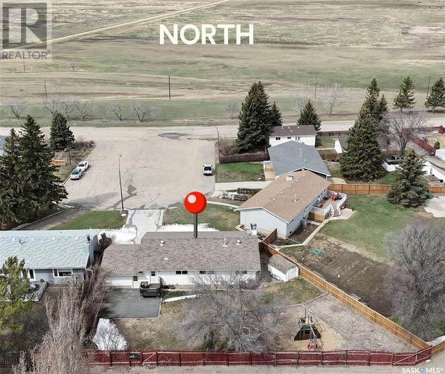 32 West Place, House detached with 5 bedrooms, 3 bathrooms and null parking in Swift Current SK | Image 2